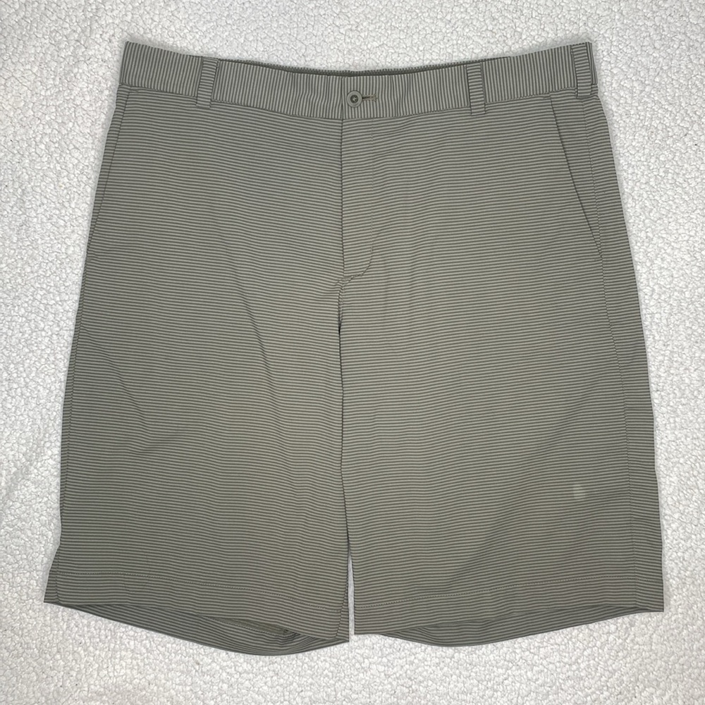 Nike Tour Performance Green Striped Dri-Fit Golf Shorts: Size 34